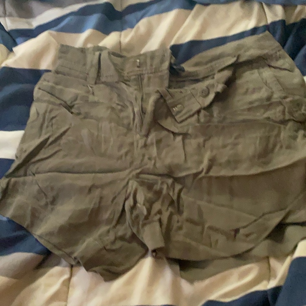 Banana Republic women’s shorts